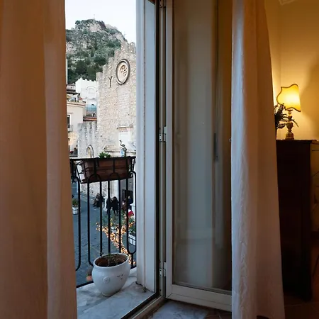 Apartment Duomo Square Taormina
